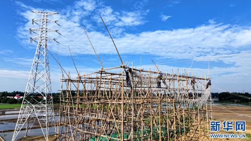 安徽六安 电力建设施工忙